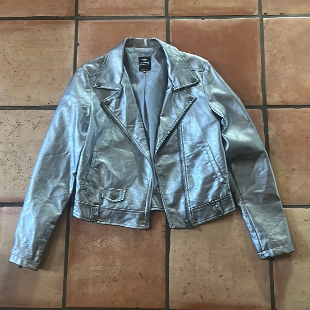 Silver bomber/motorcycle jacket